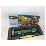 HO Scale Athearn Burlington Northern #6912 Locomot