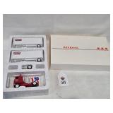 Winross Graves Truck Line Doubles Set