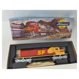 HO Scale Athearn SF #5068 Locomotive