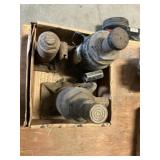 3 Bottle Jacks