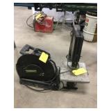 Black & Decker 7 1/2 in Power Band Saw &