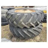 2-18.4-34 Duals on 9-Bolt Rim