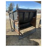 Priefert Poly Feeder