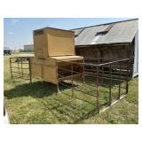Farm Star Creep Feeder