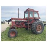IH 856 Custom w/ Cab