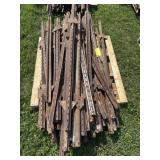 Pallet of 5-ft U-Posts, Qty: 77