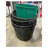 5 Plastic Tubs & Small Trash Can