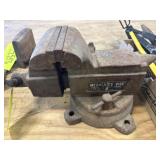 Wilton Tool 6 in Vise & 7 in Wood Vise