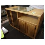 Credenza/entertainment center