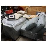 Sectional couch, blue