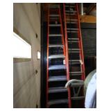 Louisville 10ft fiberglass step ladder