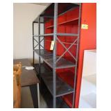 Lot of 2 metal shelves