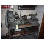 Craftsman lathe with 3 jaw chuck, 4 jaw chuck