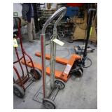Aluminum hand truck
