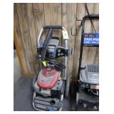 Homelite 2700psi pressure washer with Honda GCV