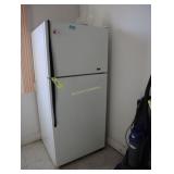 Roper 14 cu ft refrigerator