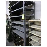 Metal shelving unit