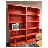 Lot of 2 metal shelves