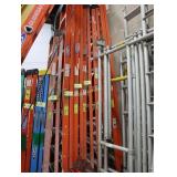 Werner 10 ft Ladder, Fiberglass