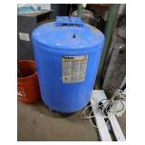 FlowTec 35 Gallon Vertical Pressure Tank (Tank