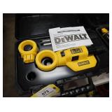 DeWalt DWH050 drilling dust extraction system