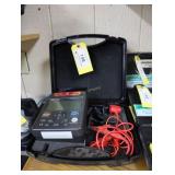 UNI-T 5URG2 resistance tester