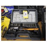 Lot of ratchet sets