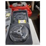 Lighting hole cutter