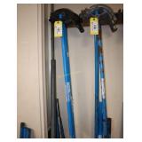 Lot of 3 assorted size pipe benders