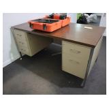 Metal desk