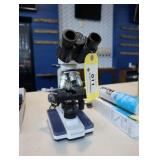 AmScope microscope