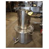 Lot of 2 stainless steel small pots