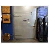 Storeflex 10 ft x 24 ft walk-in cooler with Turbo