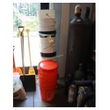 Lot of 5 gallon buckets