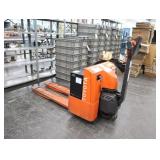 Toyota electric pallet jack with NEW just