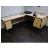 Metal desk