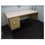 Metal desk
