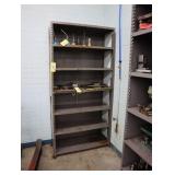 Metal shelving unit