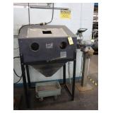 Cyclone sandblasting system