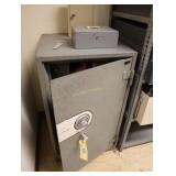 Gardall single door safe with combination