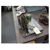 Lapping plate and lapping tools