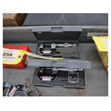 Lot of 2 micrometers in cases