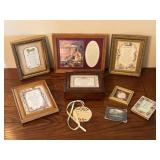 Religious Pictures & Collectibles
