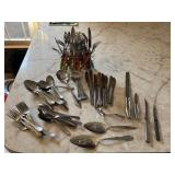 Spoons, Forks, Knives, Holder