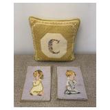 Kneeling Boy & Girl Patterns w/ Yellow C Pillow