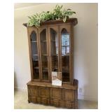 Quality Wood China Cabinet Display Hutch Vintage