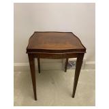 High Quality Vintage Wood End Table 21"