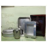 5 Piece Kitchen Pan Pitcher Baking Trays Etc