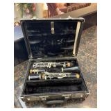 Bundy Vintage Clarinet & Carrying Case