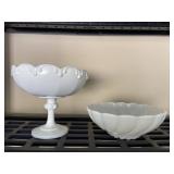 Set of 2 White Milk Glass Bowls Vintage